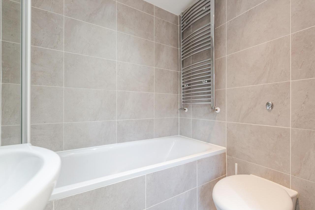2 Bedrooms Serviced Apartment Excel Exhibition Centre, O2 Arena, Stratford Olympic City, Forest Gate, Central Londýn Exteriér fotografie