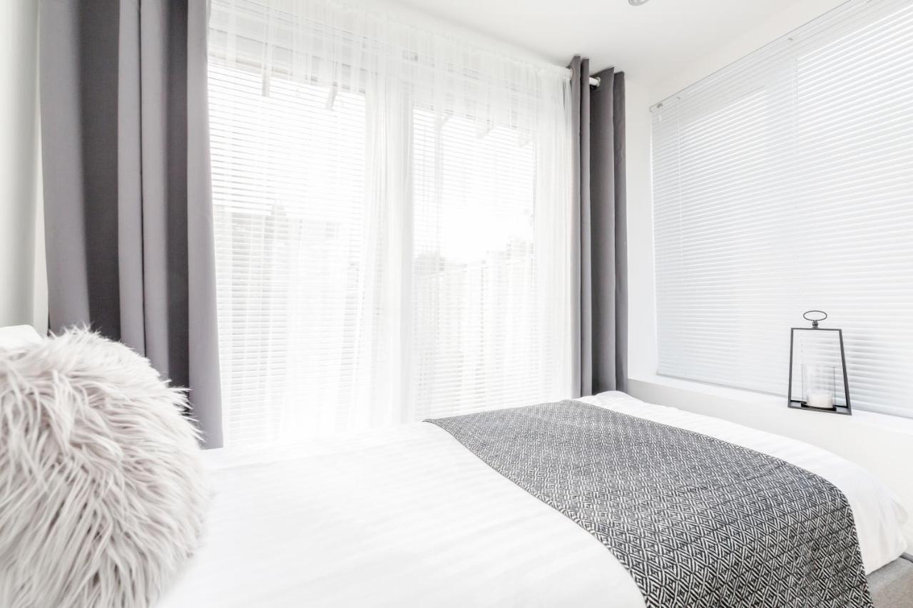 2 Bedrooms Serviced Apartment Excel Exhibition Centre, O2 Arena, Stratford Olympic City, Forest Gate, Central Londýn Exteriér fotografie